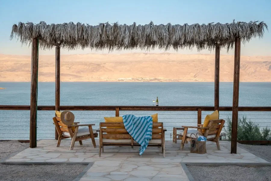 retreat-pergola
