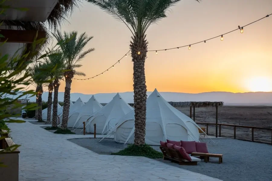 retreat-tents-sunset